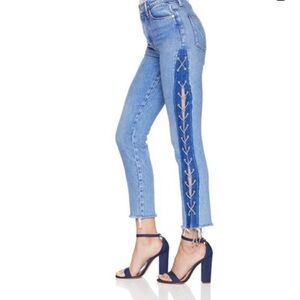 Hudson Zoeey High Rise Lace Up Straight Jeans in High
Spirits $295 Size 26